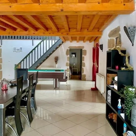 Ferienhaus De La Fontaine *